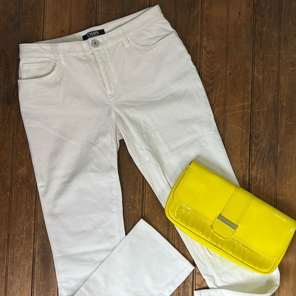 Women’s Chaps Ralph Lauren Madden mid rise straight white jeans size 6 NWOT